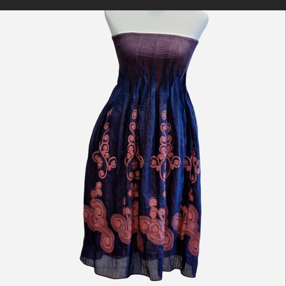 LAPIS, navy and pink dress